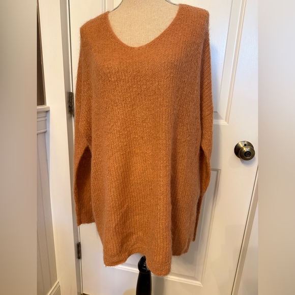 JENNI KAYNE SWEATER V-NECK PEACH CORAL SOFT KNIT LONG SLEEVE SIZE XL